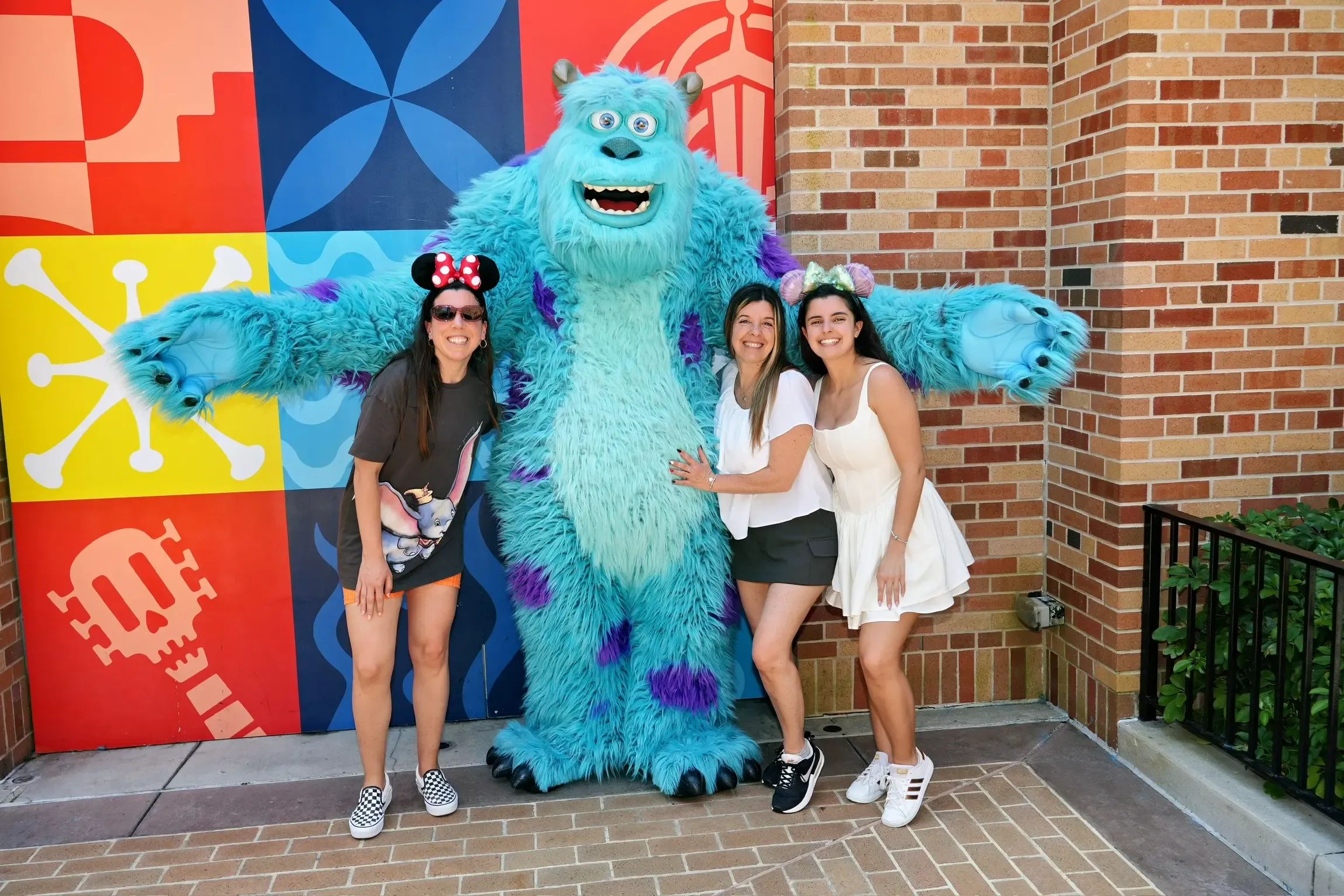 Martu, su familia y Sulley en Hollywood Studios